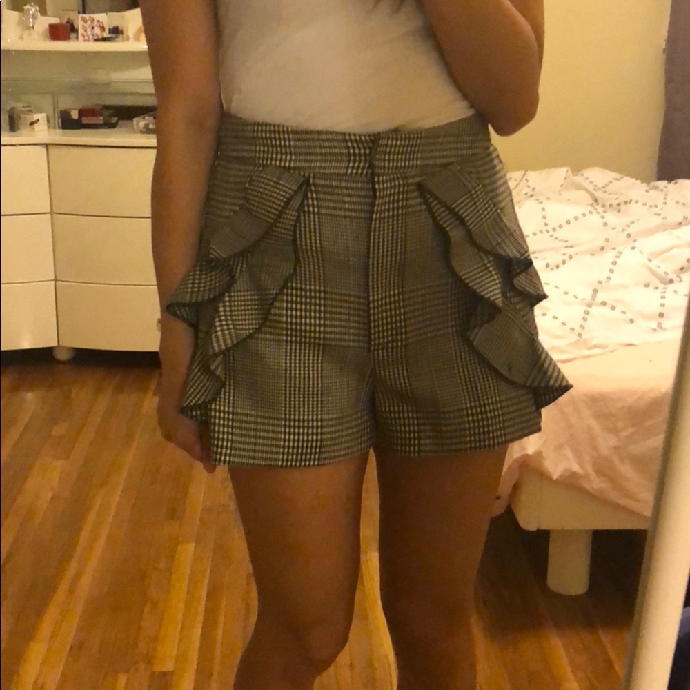 Zara shorts !